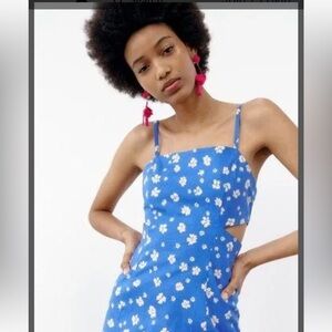 ZARA Printed Mini Dress w/ Cut-Out Detail Blue/White Size Small Floral